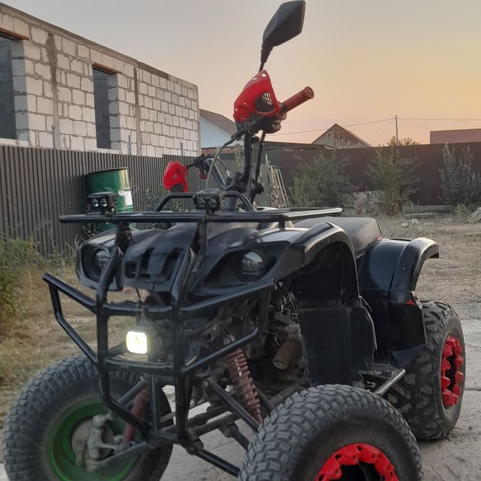 Продам квадрацикл 150 кубов