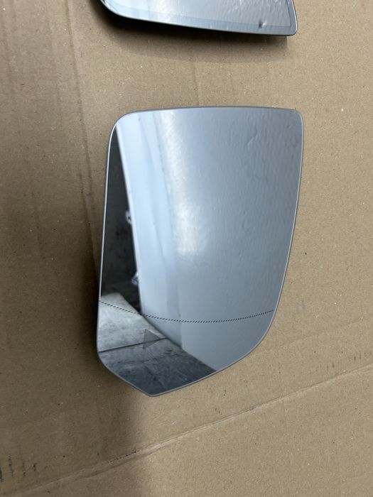 Oglinda Mercedes V class Vito w447 line asist / unghi mort  2015-2020