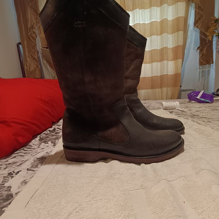 Cizme dama UGG piele 39