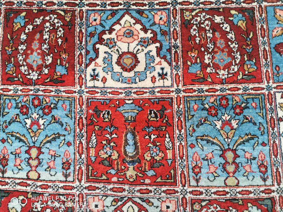 Ръчно Тъкан Оригинален Персийски Вълнен Килим