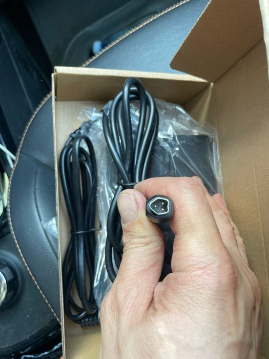 Incarcator 36v 48v ebike