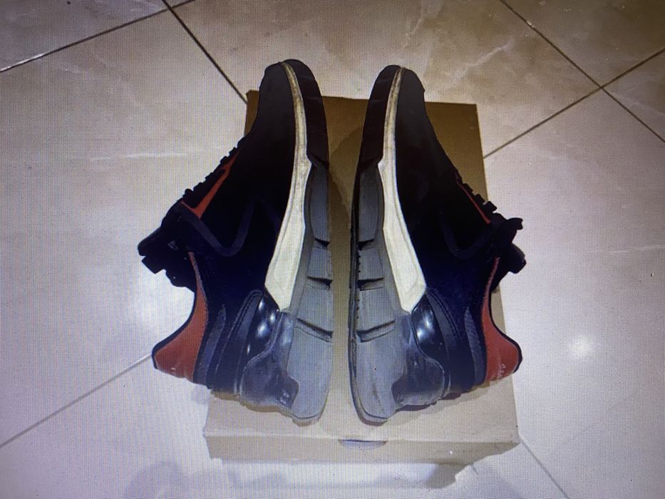 Giuseppe zanotti london velvet gold, Valentino, Armani jeans , Versace