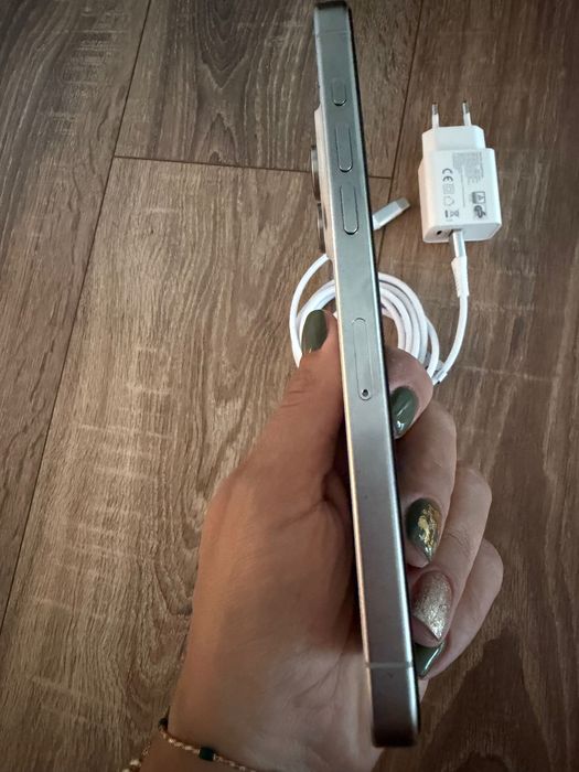 iPhone 15 Pro Max Natural Titanium 256GB