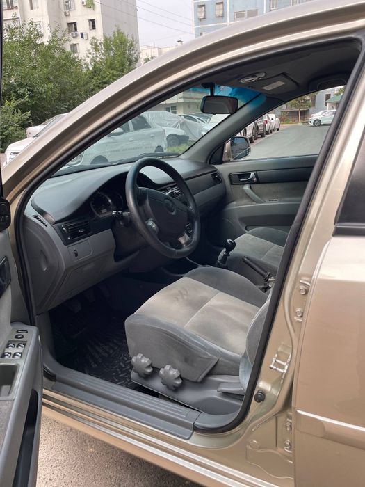 Продам Chevrolet Gentra, 2015, Mexanika, Novvot rang