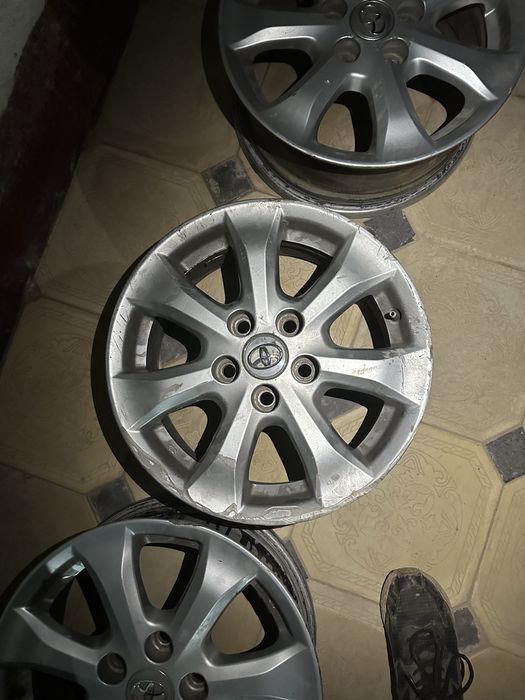 Титанка тайота камри 45