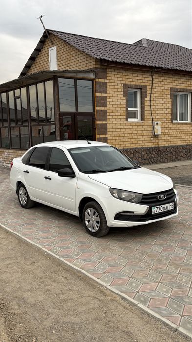 Lada Granta FL 2019 год Гранта ФЛ