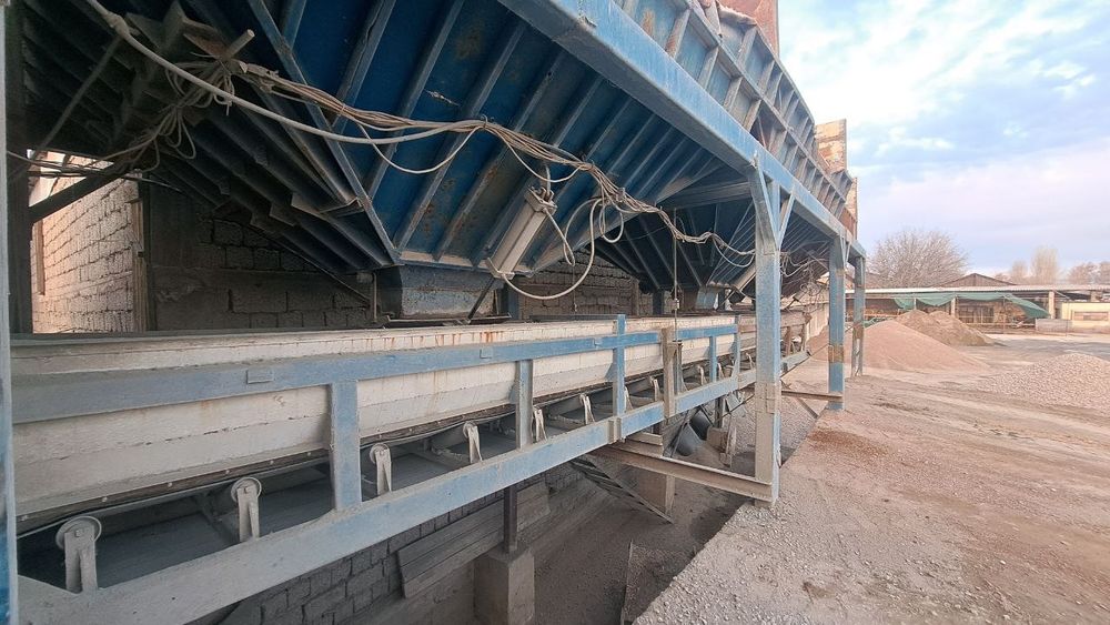 Beton zavod sotiladi