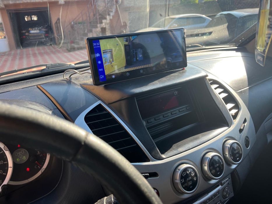 Mithsubishi L200