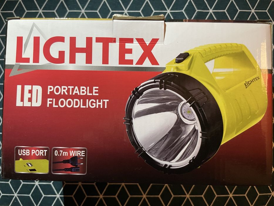 Преносим LED прожектор LIGHTEX