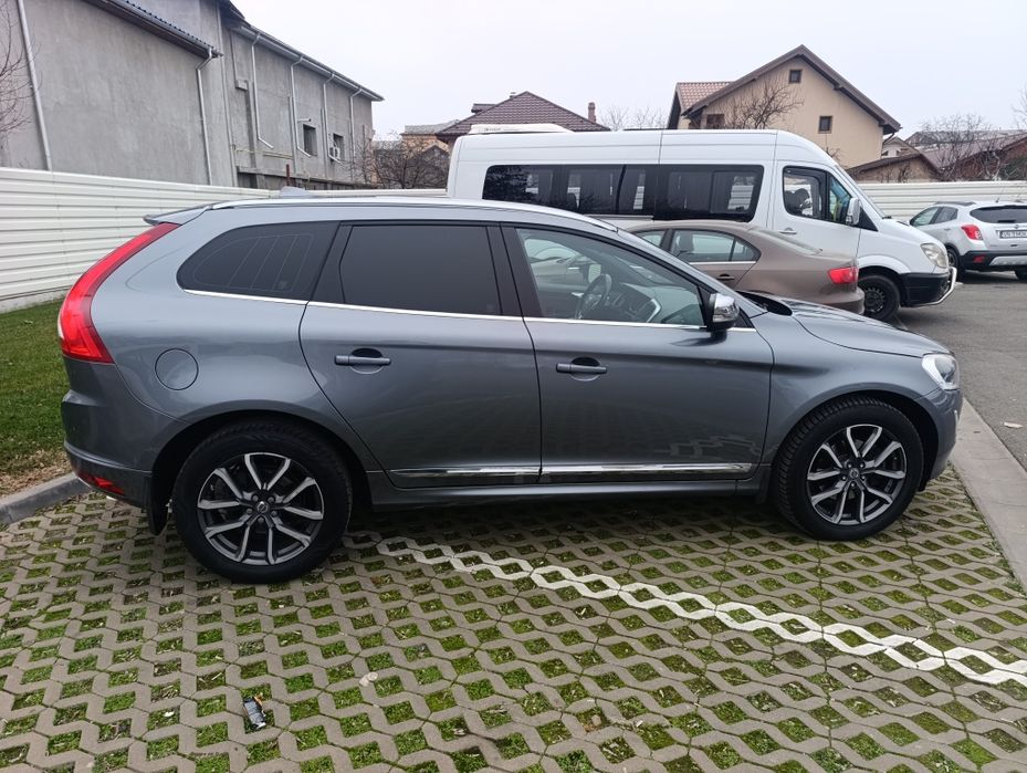 Volvo XC60 automat/ 2.0 diesel/ 190 cp/ Euro 6/ ÎNMATRICULATĂ