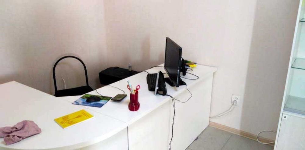 Продается Кожанный Диван