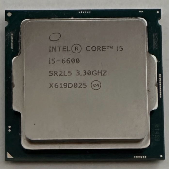 Vând procesor Intel Core i5 6600