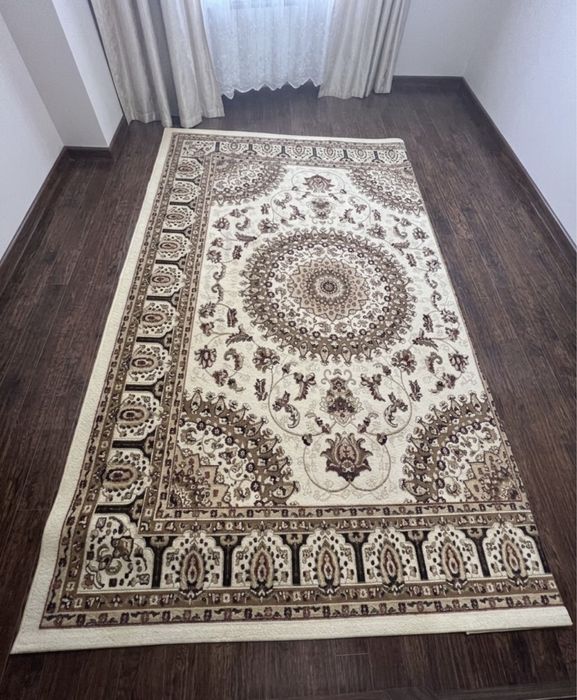 Продам классический ковер