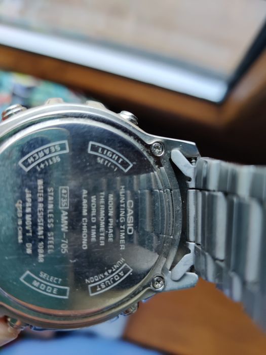 Casio AMW-705D-1A