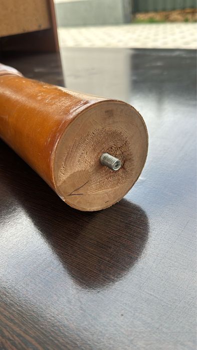 Продам стол