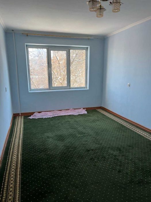 Самарканд шахри Суғдиёна массивига киришда, 2 хонали уй сотилади.