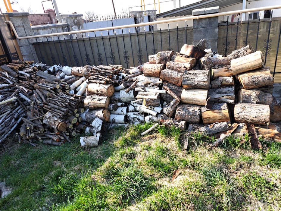 Дрова, отын сатылады