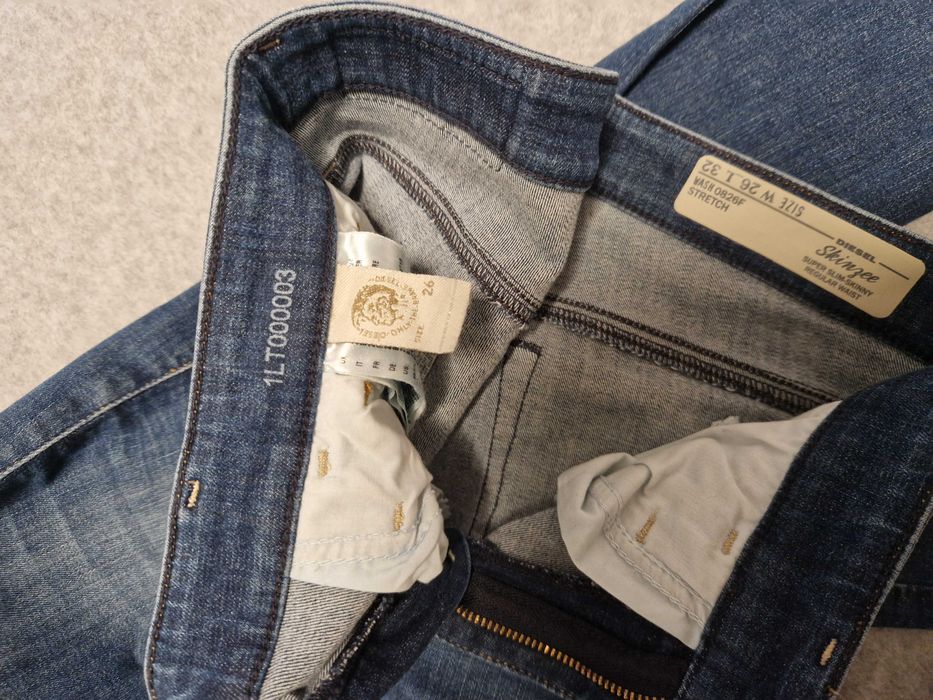 Blugi Diesel dama stretch original marimea 26  32