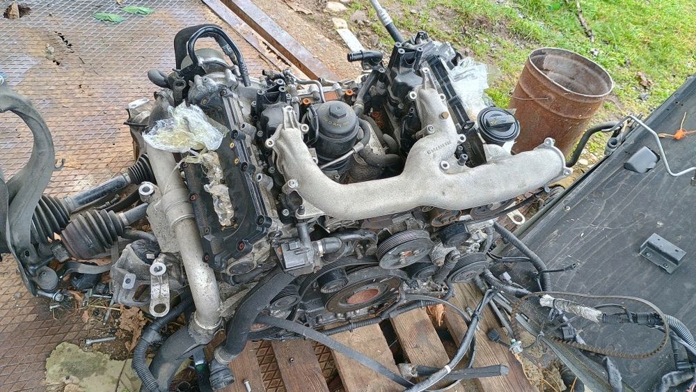 Двигател 2.7 TDI 190hp CGKA