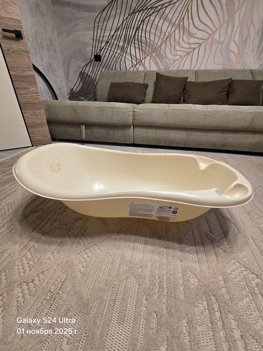 Продам ванночку детскую