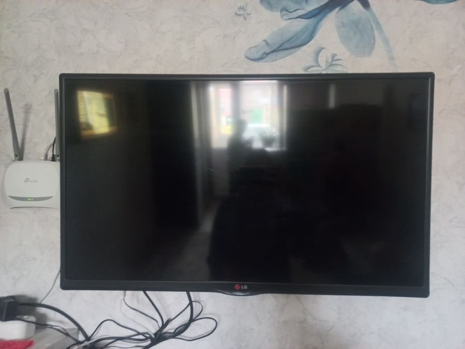 Телевизор LG продам