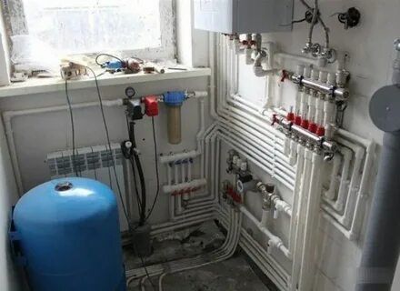 Сантехник монтаж прочистка.