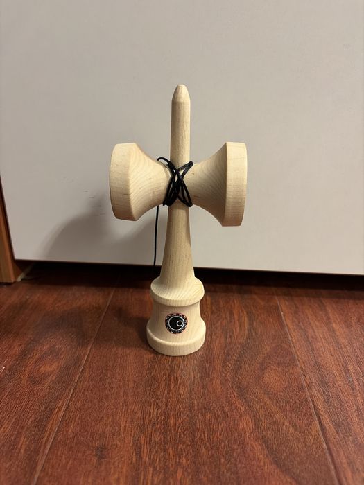 Ken de la okendama nou nout cu balance hole