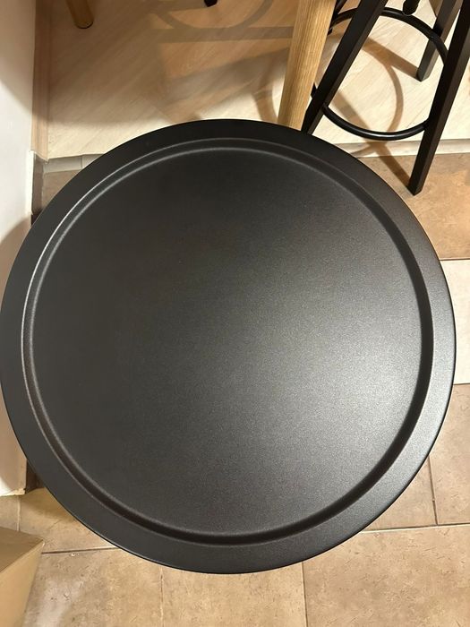 Маса IKEA Gualov