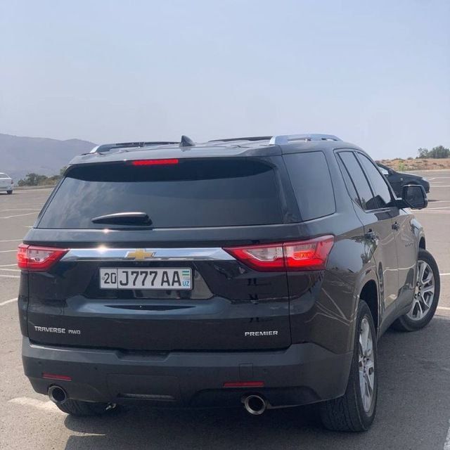 Traversi срочни сотилади