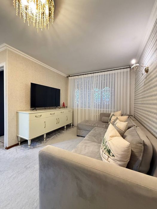 Продаётся 3х комнатная квартира, ор Стадион Старт, Новомосковская