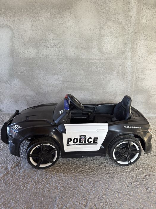 Vand masina de politie electrica copii 2-6 ani