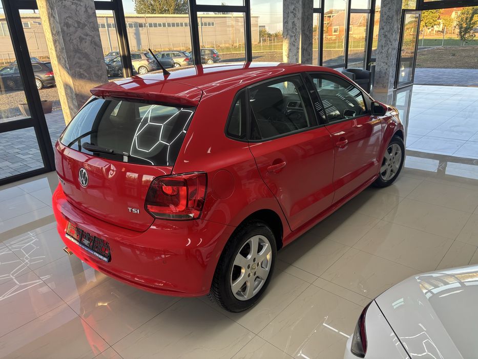 VOLKSWAGEN Polo 2010 — imagine 2