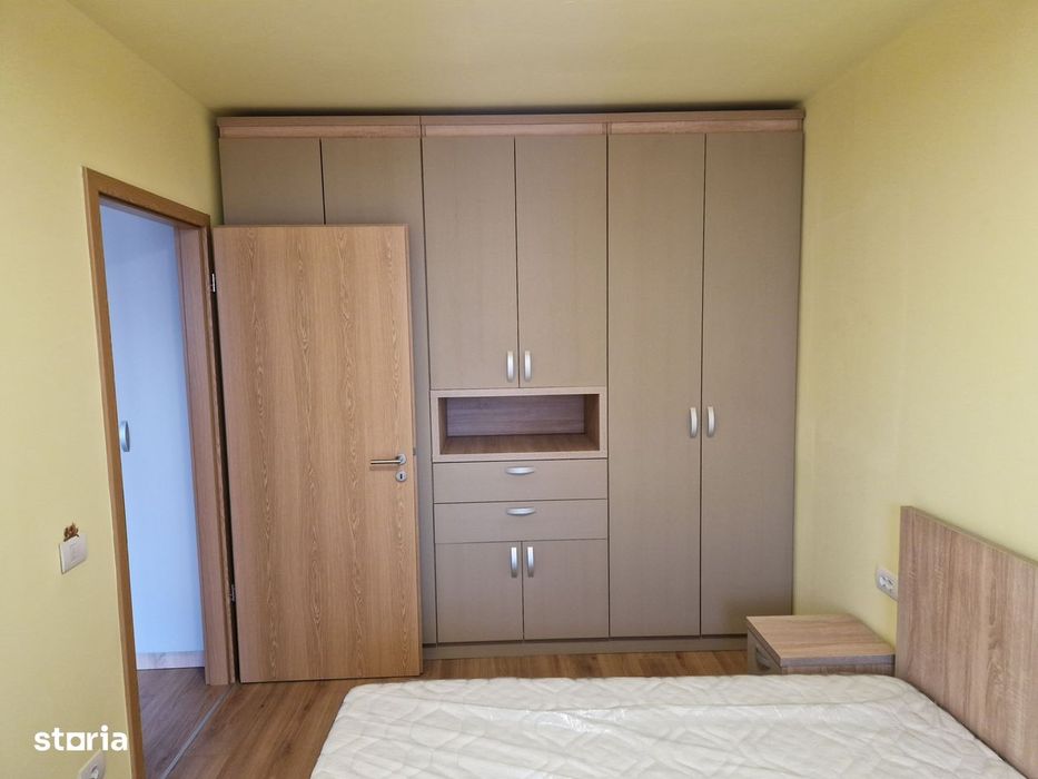 Vand ap. 2 camere + loc de parcare + boxa la ISHO