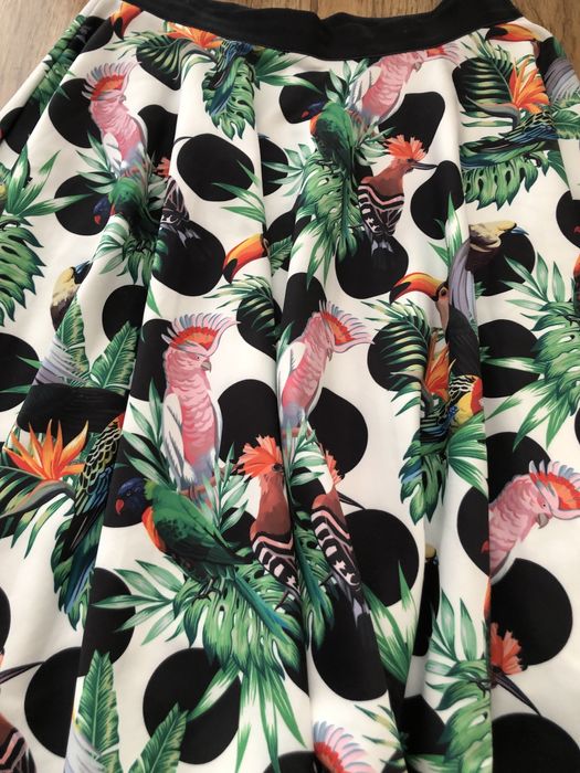 Пола на VAZARO