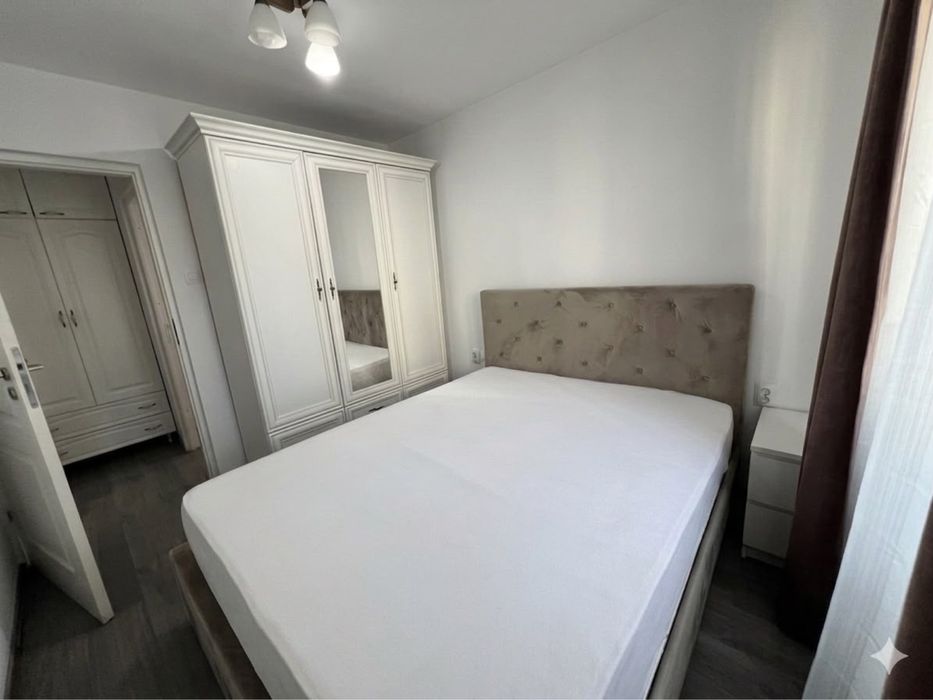 Inchiriez apartament 2 camere