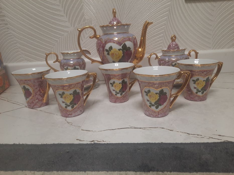 Продам чайный сервиз
