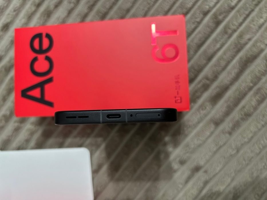 Oneplus ace 6t 16/256