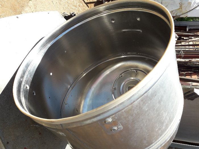 Продам корпус из нержаверки для бака