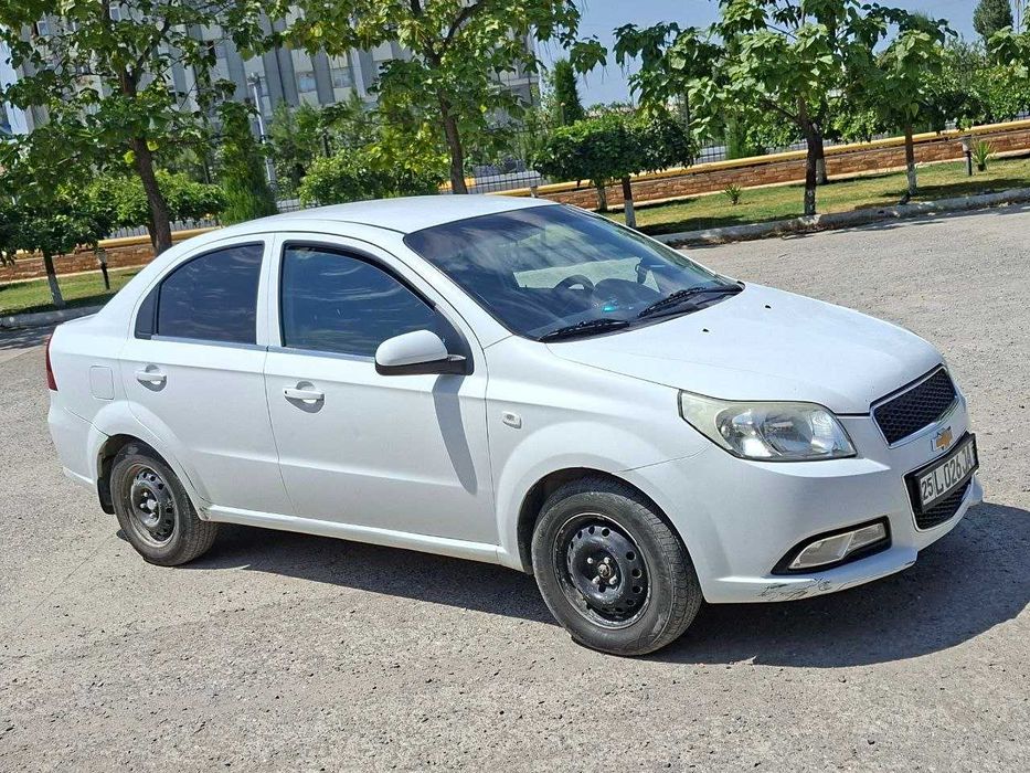 Chevrolet Nexia 3, 2 позиция 2017 года