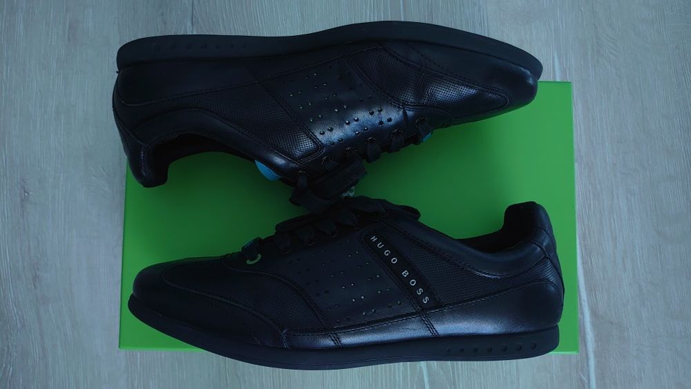 BOSS спортно - елегантни обувки 42 номер HUGO BOSS