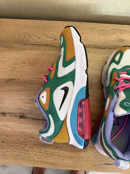 Дамски маратонки Nike air 200