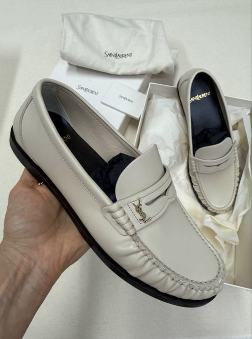 Обувки Saint Laurent