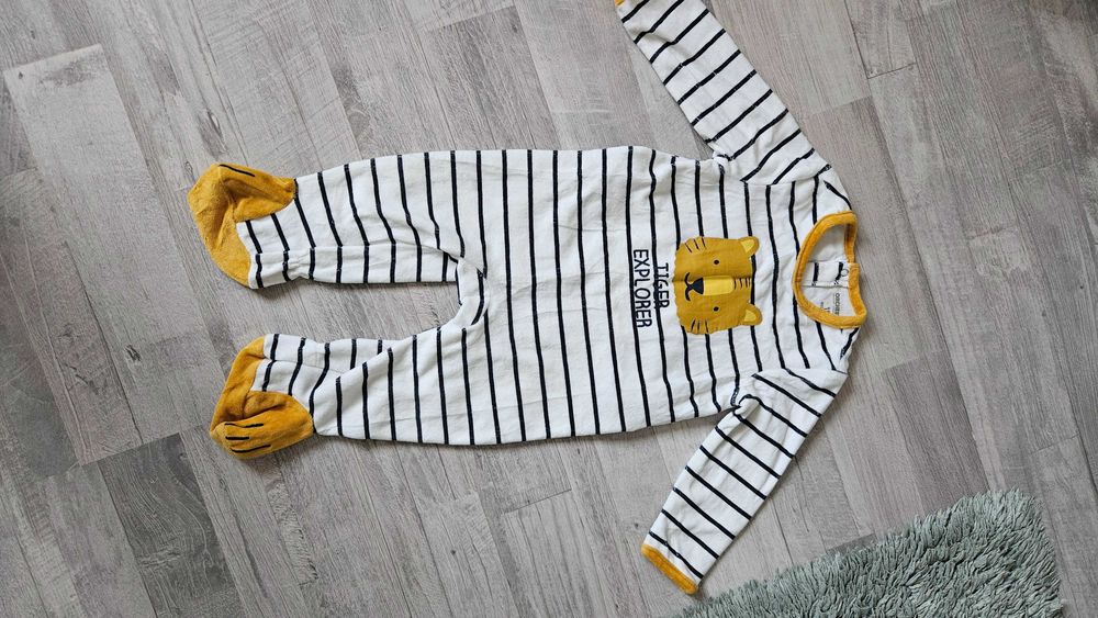 Детски дрешки 12-18 месеца