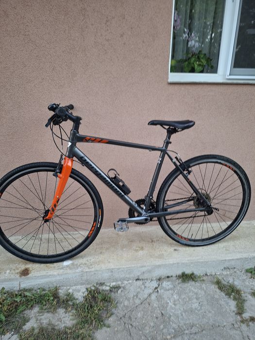 Vând bicicletă urbană/hybrid (fitness) Bergamont Sweep