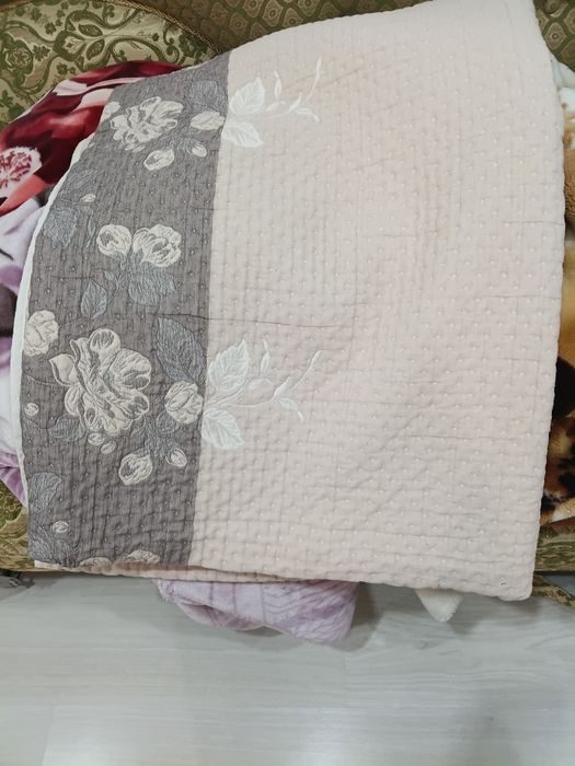 Одеядо, корпешки и покрывало