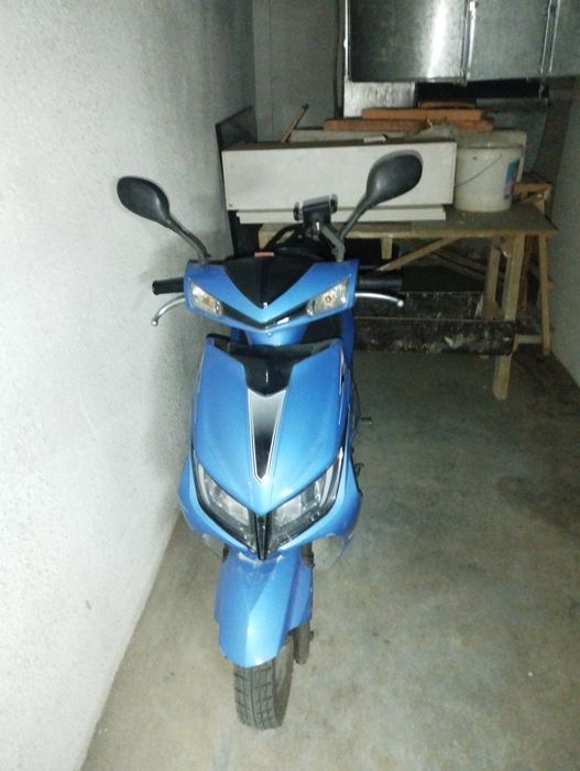 Продам скутер, м8