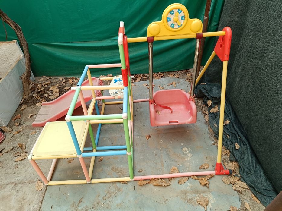 Продается детская горка с качелей