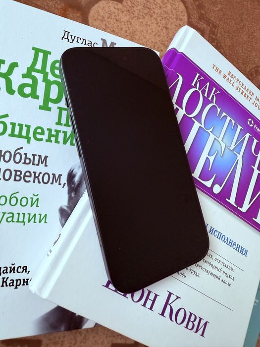 IPhone 15( 256 ) в идеальном состоянии