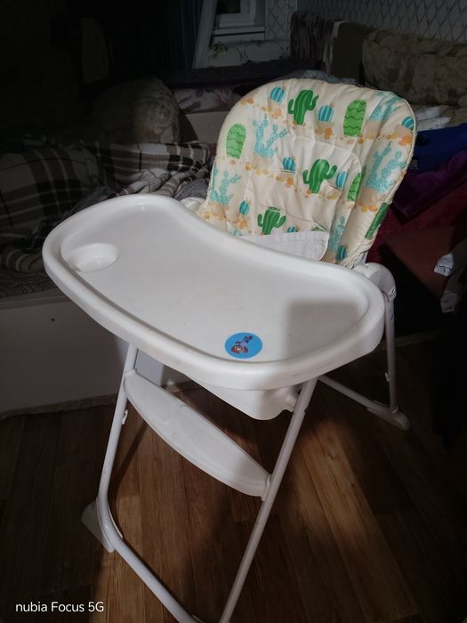 Детский стул для кормления
