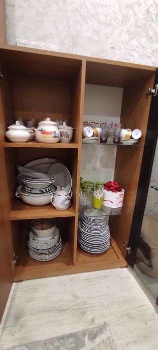 Шкаф срочно продам